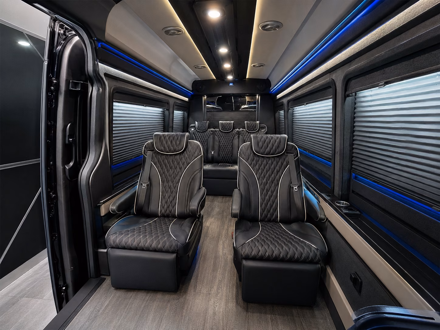 airport employee shuttles between buena park and sna lax lgb and ont