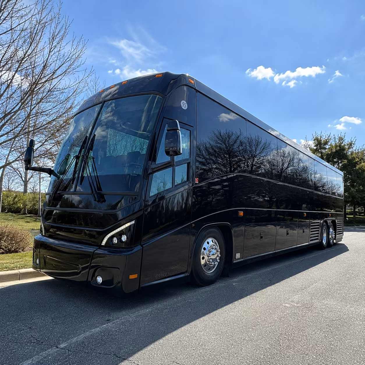 metrolink and transit connection shuttles for buena park employees