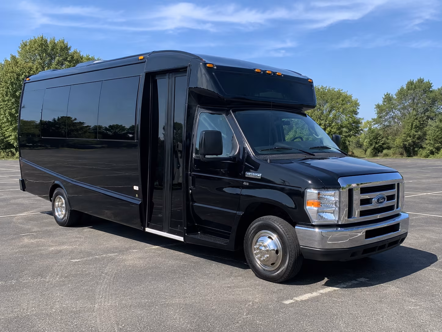 minibus rentals for smaller buena park prom groups